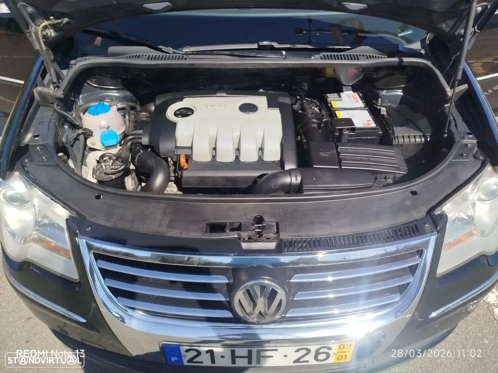 VW Touran 2.0 TDI Highline 7L - 14