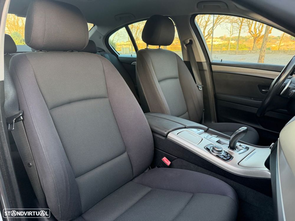 BMW 518 d Line Modern Auto - 13