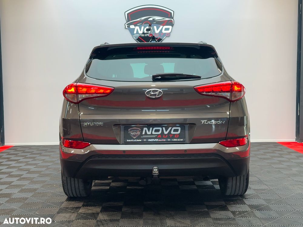 Hyundai Tucson blue 1.7 CRDi 2WD DCT Premium - 8