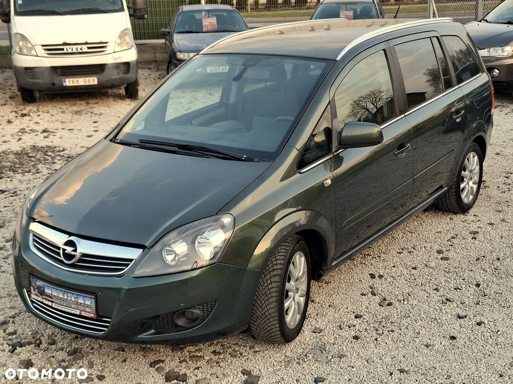 Opel Zafira 1.8 Family Plus - 12