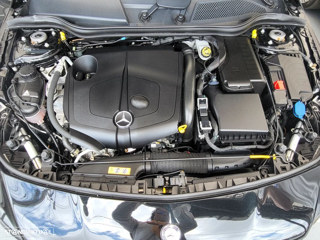Mercedes-Benz CLA 220 d Shooting Brake AMG Line Aut. - 24