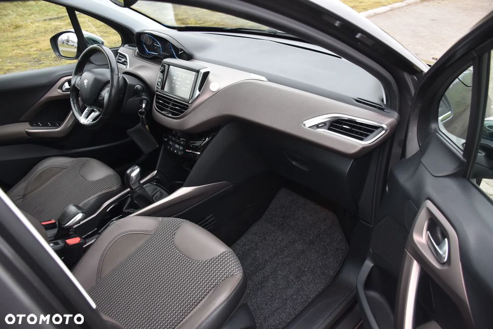 Peugeot 2008 e-HDi FAP 92 STOP & START Allure - 17