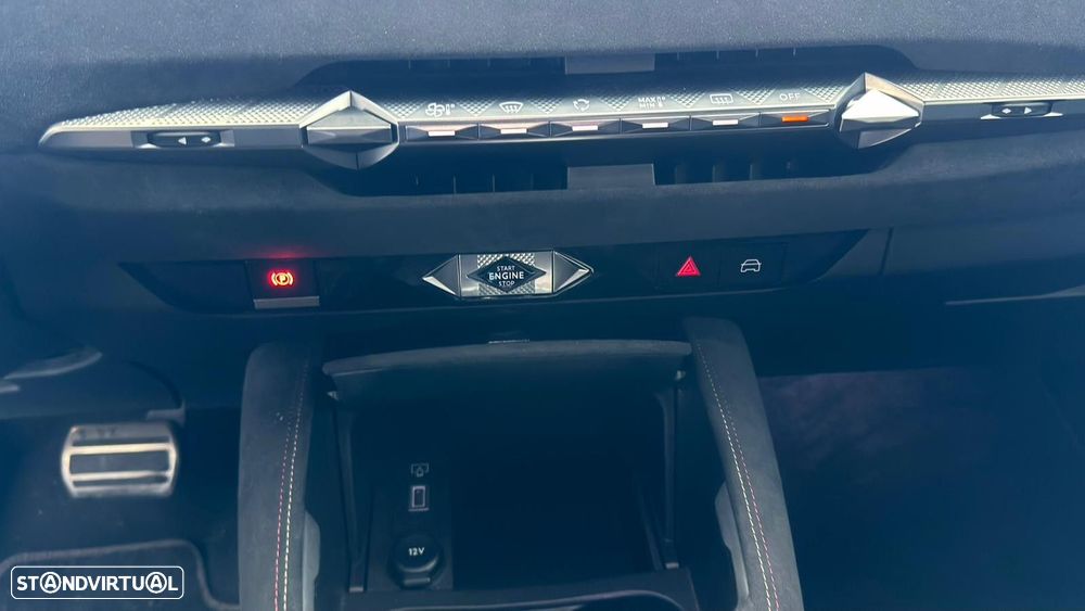 DS DS4 1.5 BlueHDi Performance Line+ EAT8 - 11