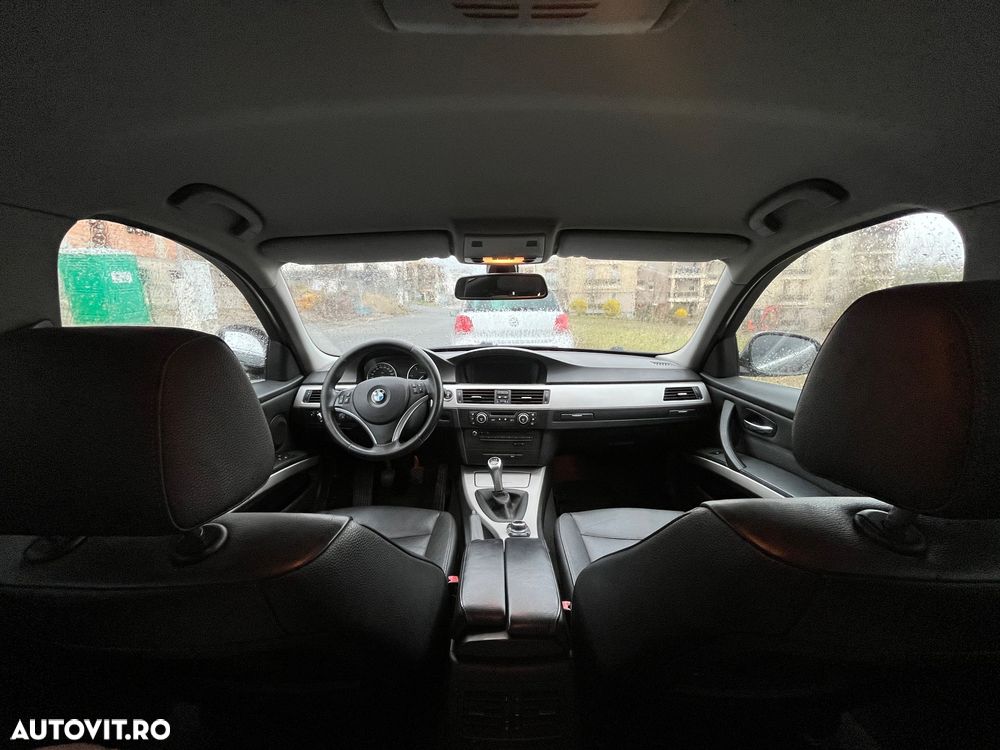 BMW Seria 3 318d - 5