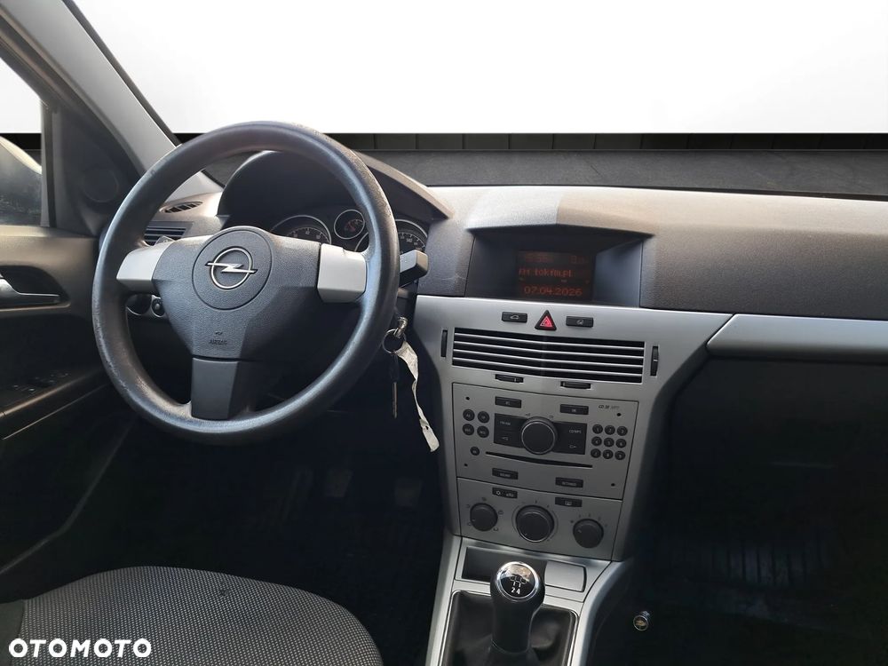 Opel Astra 1.6 Enjoy - 12
