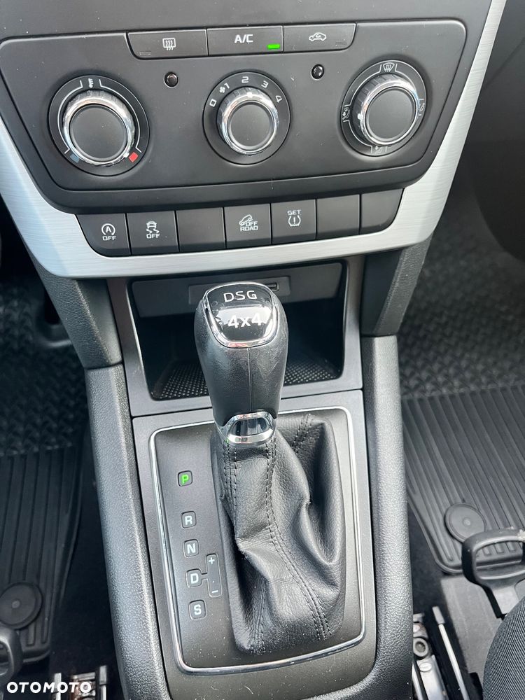 Skoda Yeti 2.0 TDI DPF 4x4 Edition DSG - 37