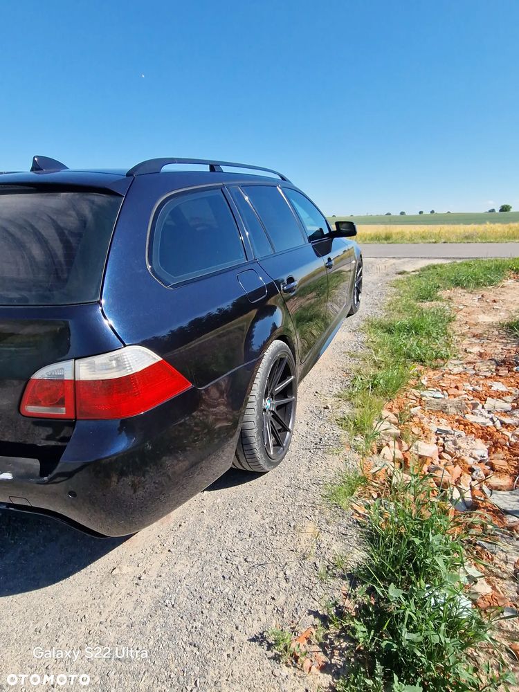 BMW Seria 5 545i - 3