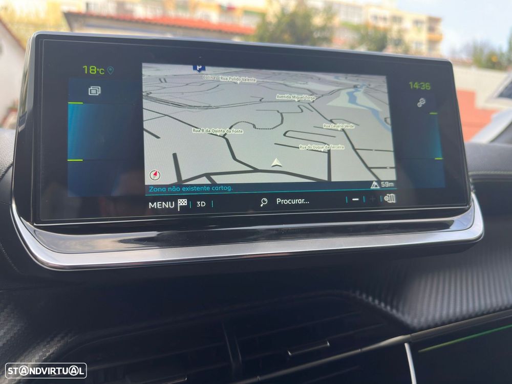 Peugeot e-2008 50 kWh GT - 24