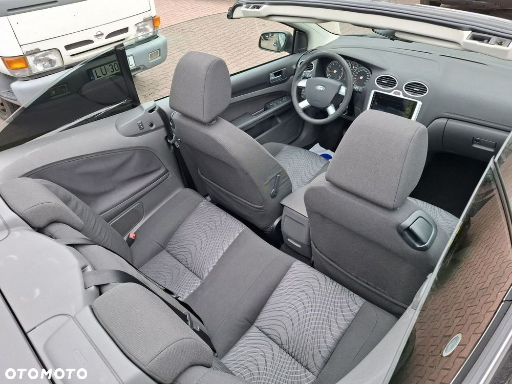 Ford Focus 2.0 Titanium EU5 - 23