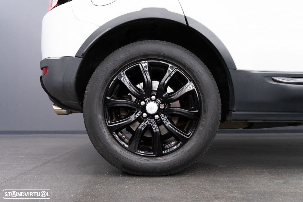 Land Rover Range Rover Evoque 2.0 TD4 SE Dynamic Auto - 9