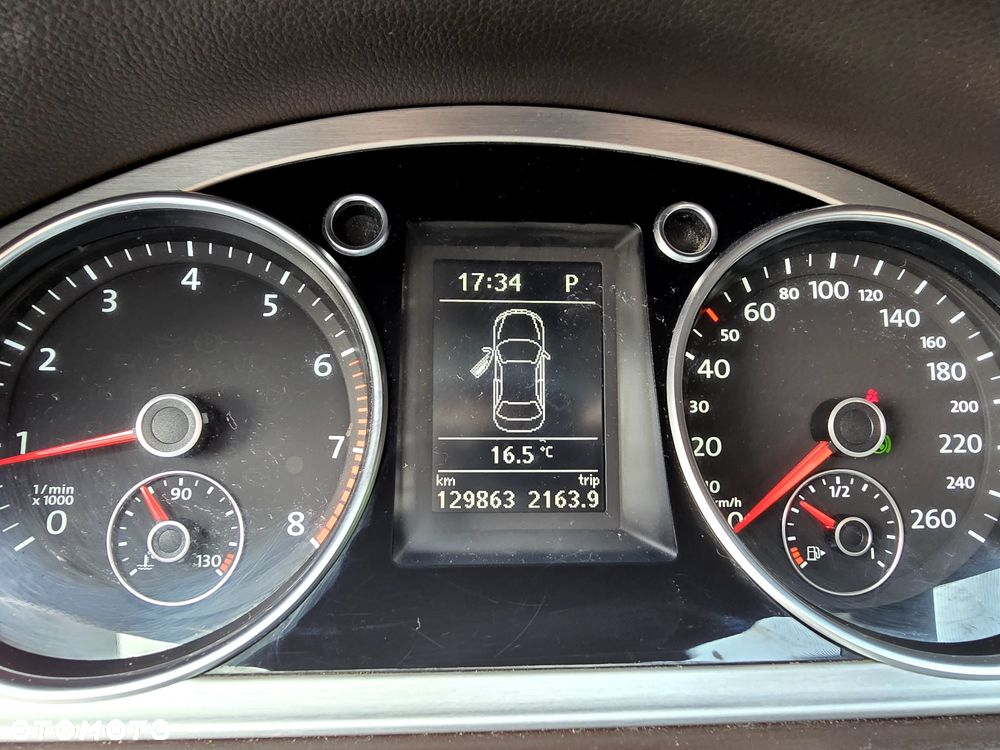 Volkswagen Passat 1.8 TSI Highline DSG - 35