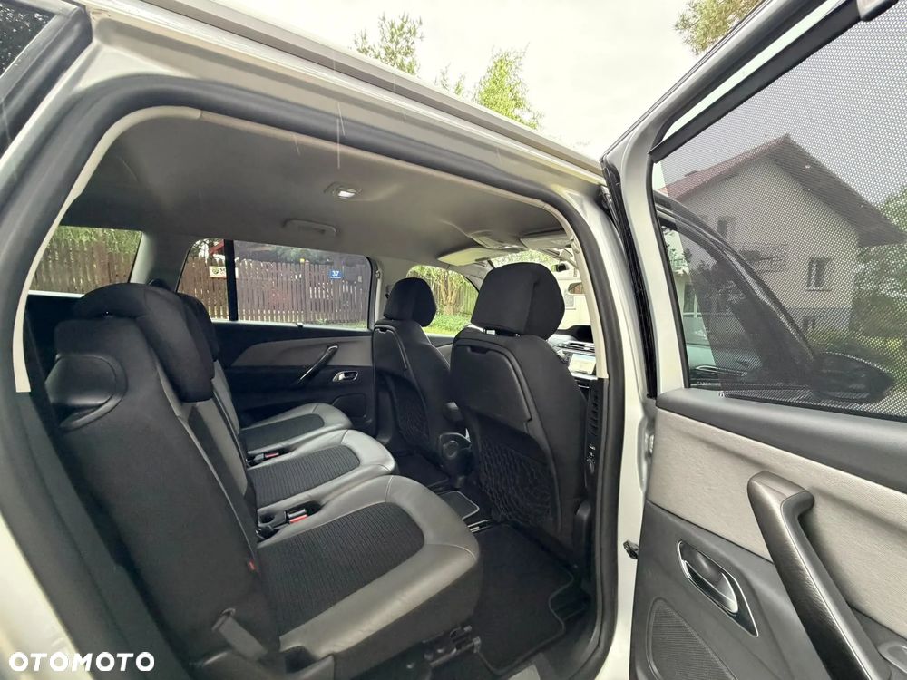 Citroën C4 Grand Picasso e-HDi 115 ETG6 Exclusive - 33