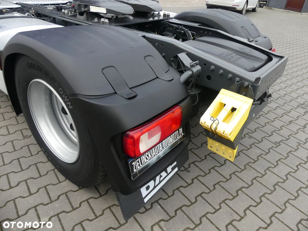 DAF XF 106.480 / SUPER SPACE CAB /  EURO 6 / STANDARD / - 8