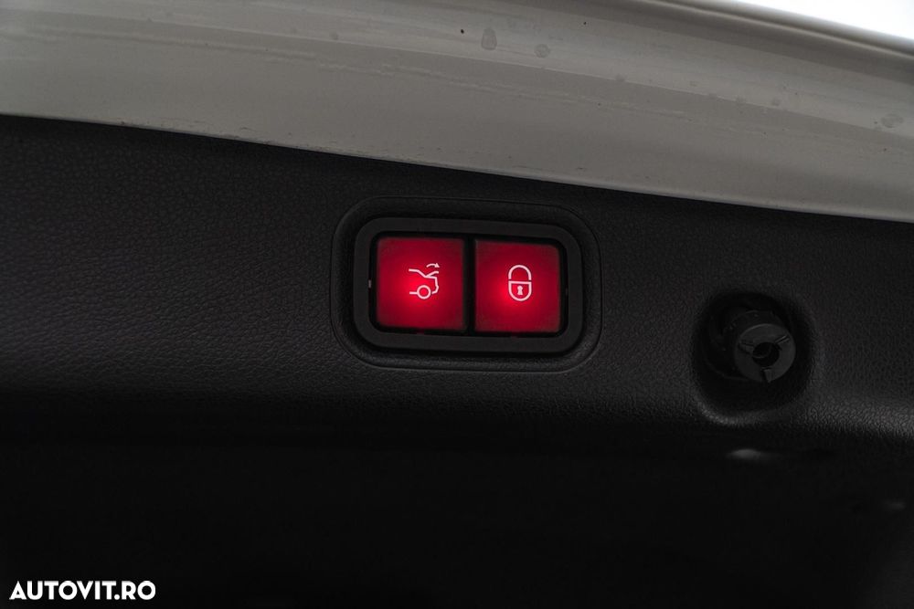 Mercedes-Benz E 53 AMG 4Matic AMG Speedshift TCT-9G - 26