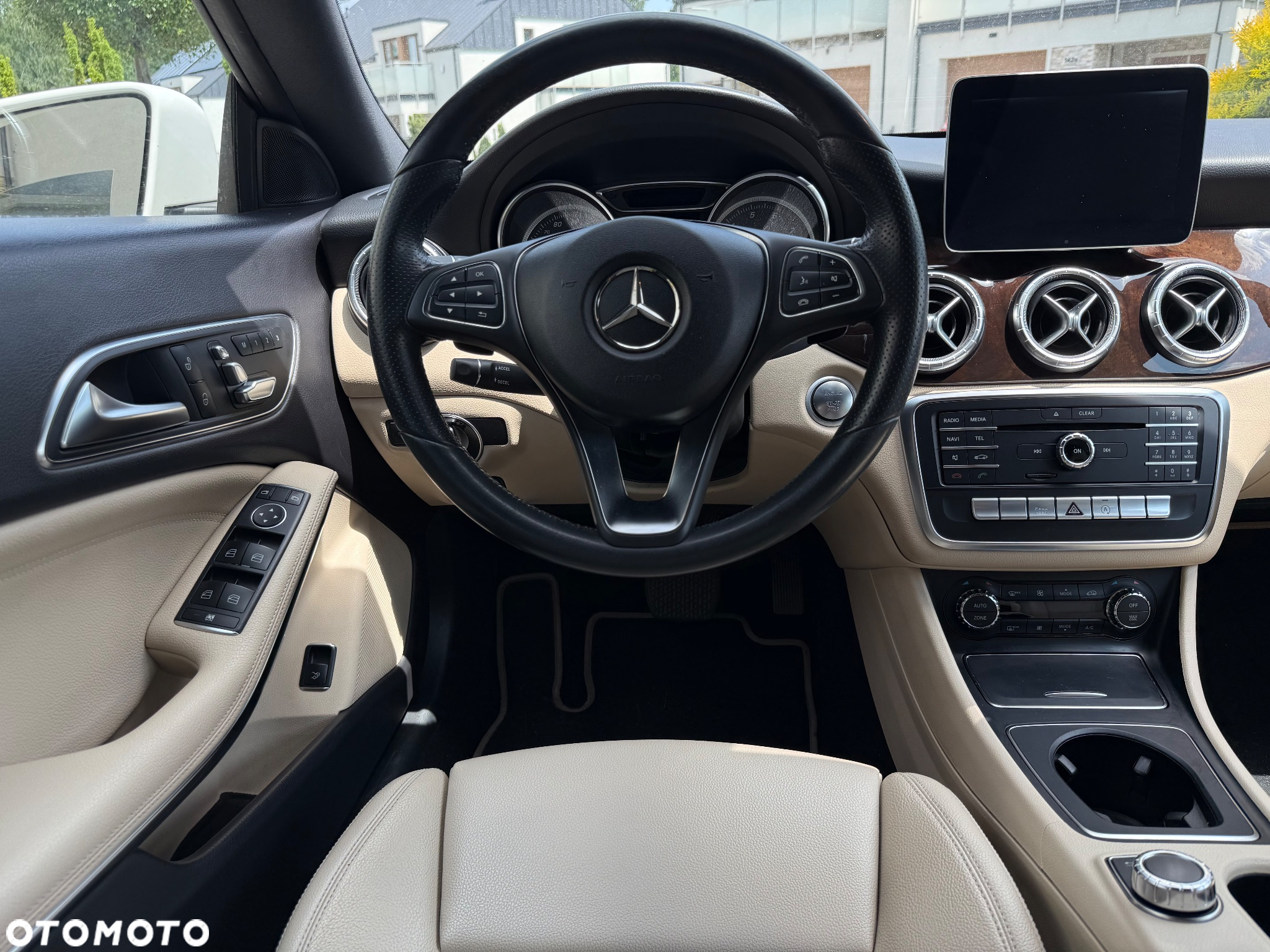 Mercedes-Benz CLA 250 7G-DCT Sport - 10