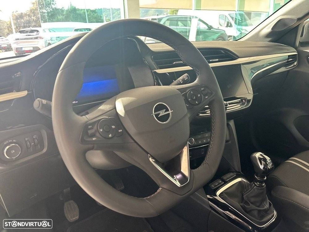 Opel Corsa 1.2 T GS - 12