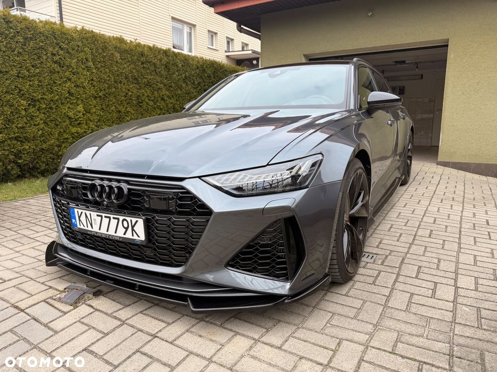 Audi RS6 Avant - 10