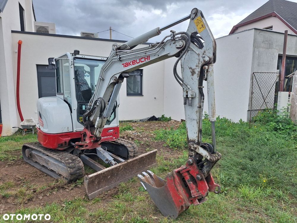 Takeuchi Tb 335 R - 3