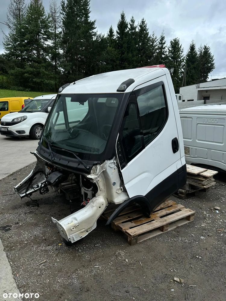 KABINA IVECO DAILY 2014- EURO 6 - 3