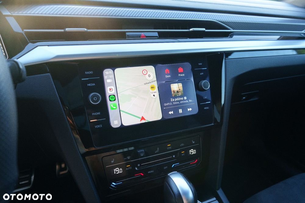Volkswagen Arteon 2.0 TSI DSG R-Line - 15