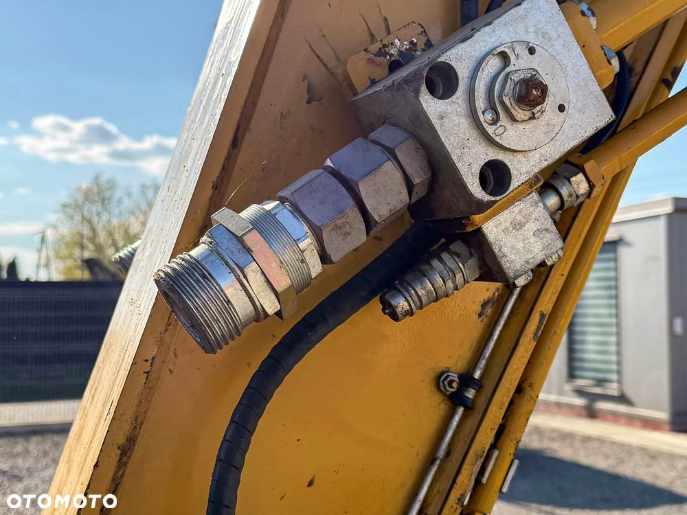 Caterpillar 313 FL 14,2T - 36