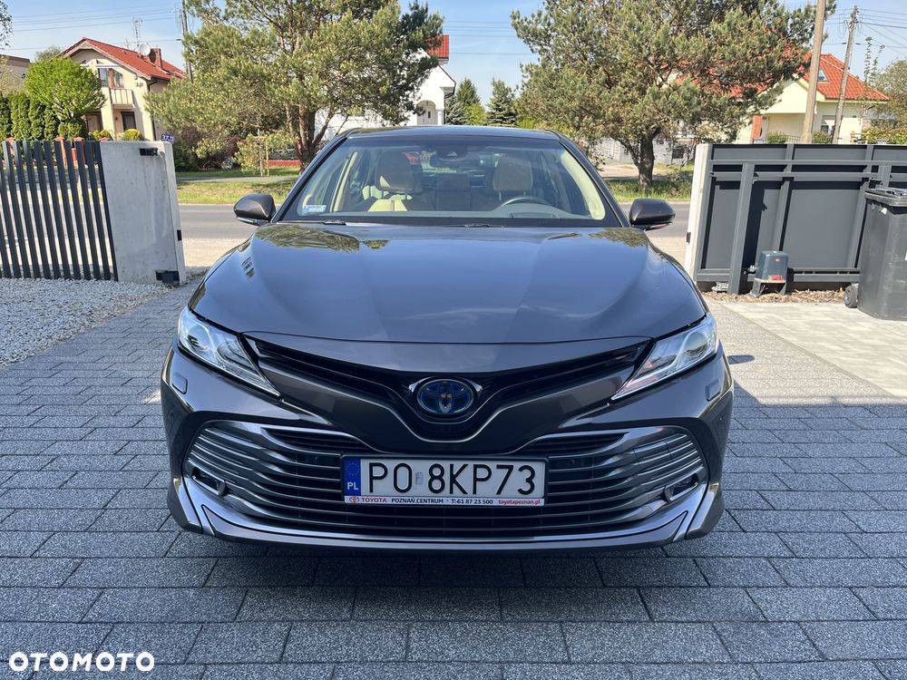 Toyota Camry 2.5 Hybrid Executive CVT - 3