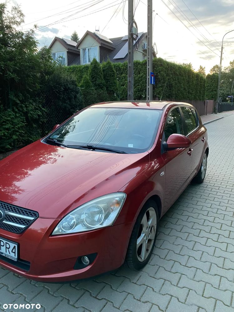 Kia Ceed Cee'd 2.0 crdi Optimum + - 1