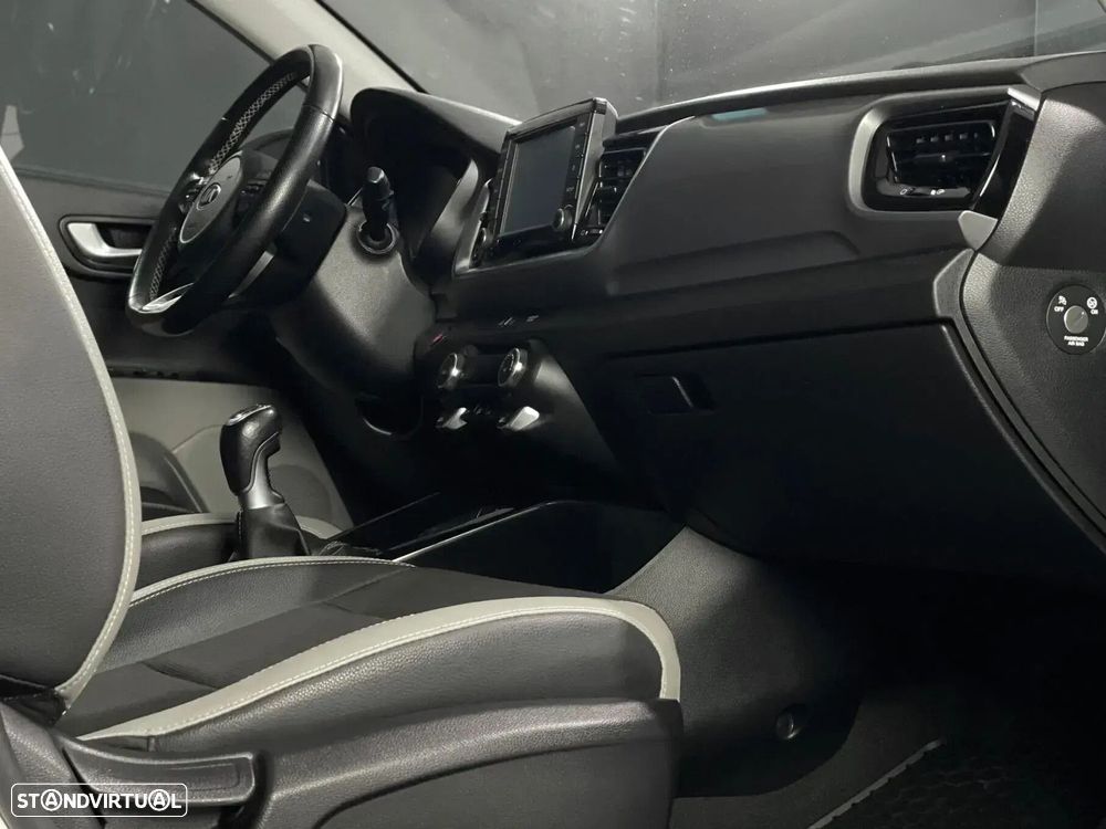 Kia Stonic 1.0 T-GDI Tech - 4