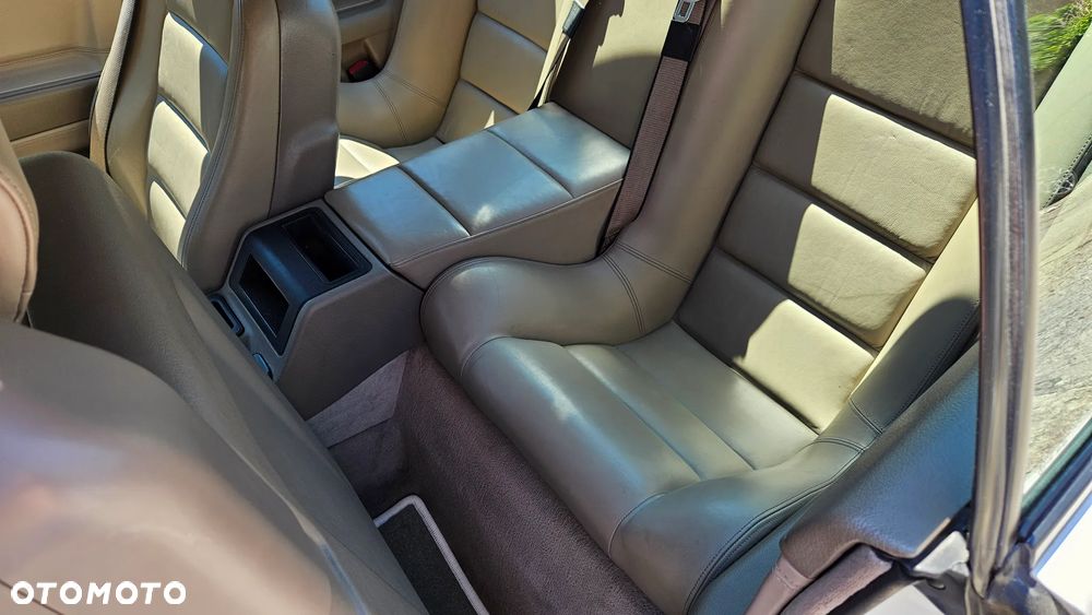 BMW Seria 8 - 13