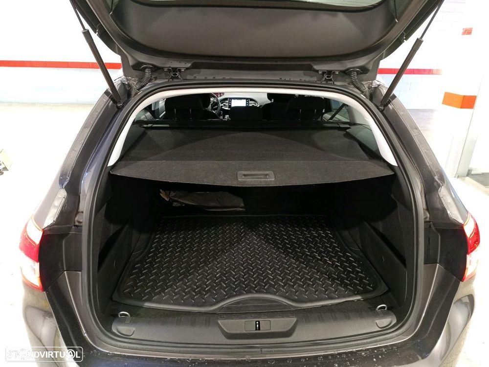 Peugeot 308 SW 1.5 BlueHDi Style - 10