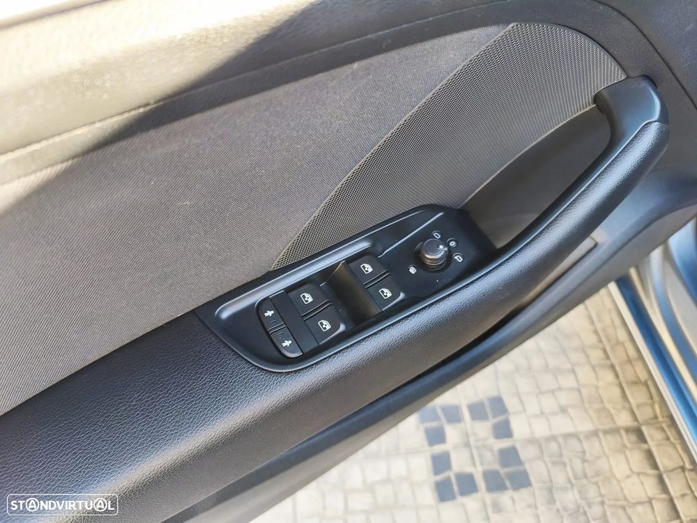 Audi A3 Sportback 1.6 TDI S-line - 21