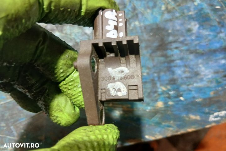 Senzor impact  3C0909606B 3C0909606B Volkswagen VW Passat B6 [2005 - - 2