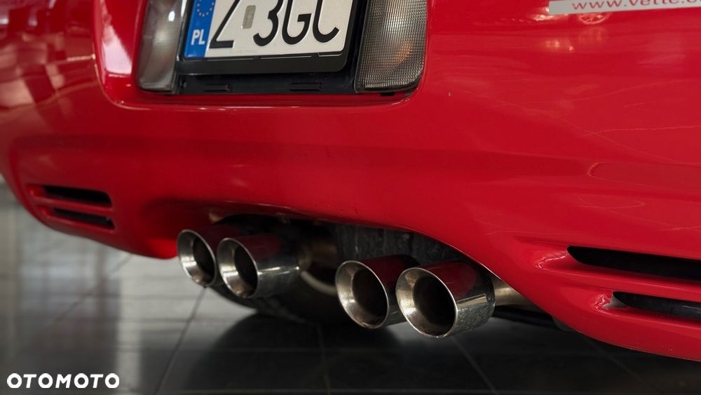 Chevrolet Corvette - 18