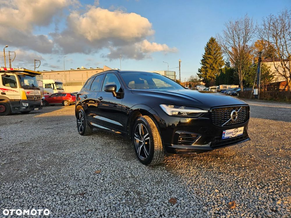 Volvo XC 60 T6 Plug-In Hybrid AWD R-Design - 3