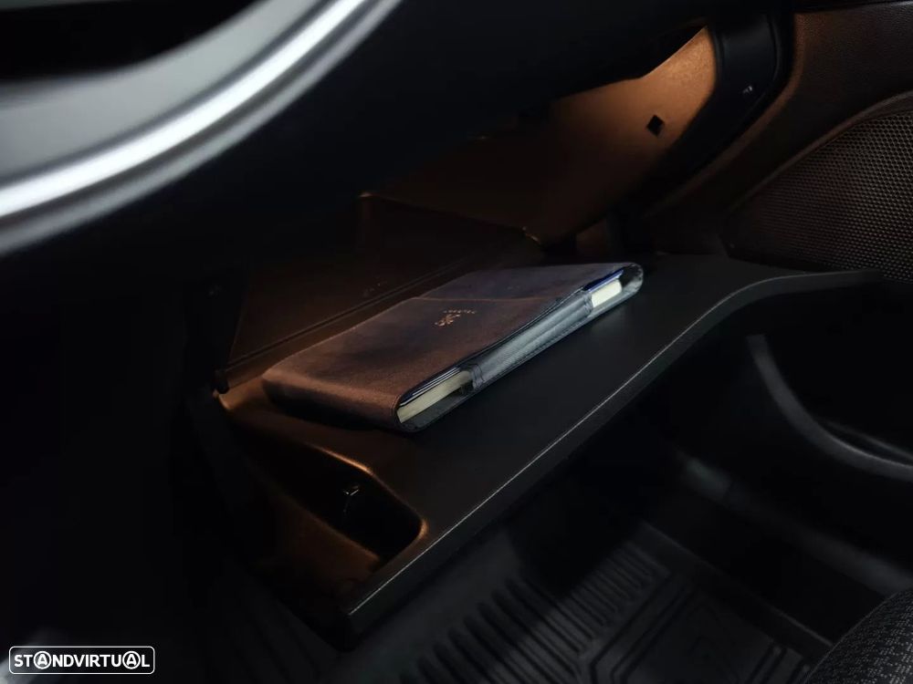 Peugeot 308 1.6 BlueHDi Allure J17 EAT6 — fotografia 44