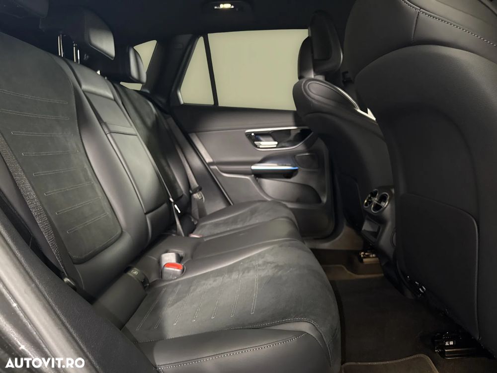 Mercedes-Benz GLC 300 d 4Matic 9G-TRONIC Edition AMG Line - 14