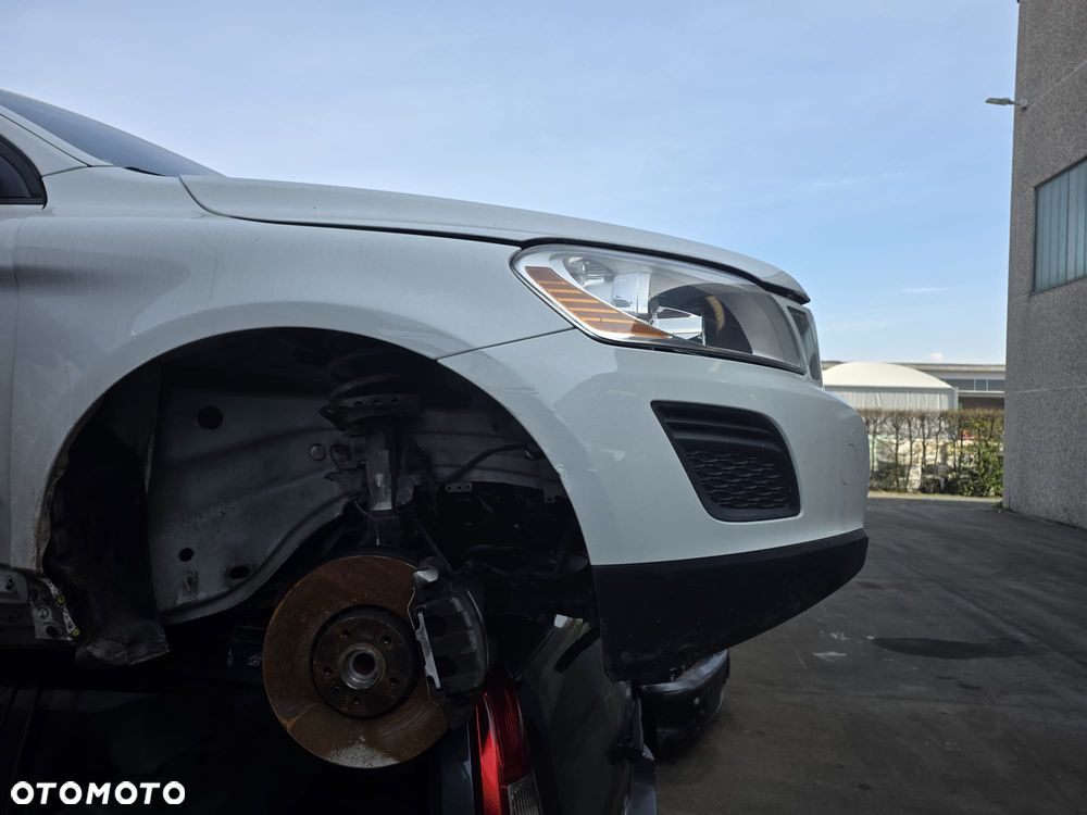 VOLVO XC60 I 08-13 R 614-46 ZDERZAK PRZOD KOMPLETNY KRATKI HALOGENY - 7
