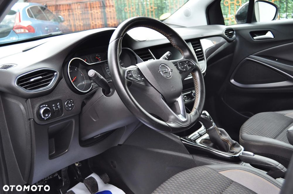 Opel Crossland X 1.6 Innovation - 10