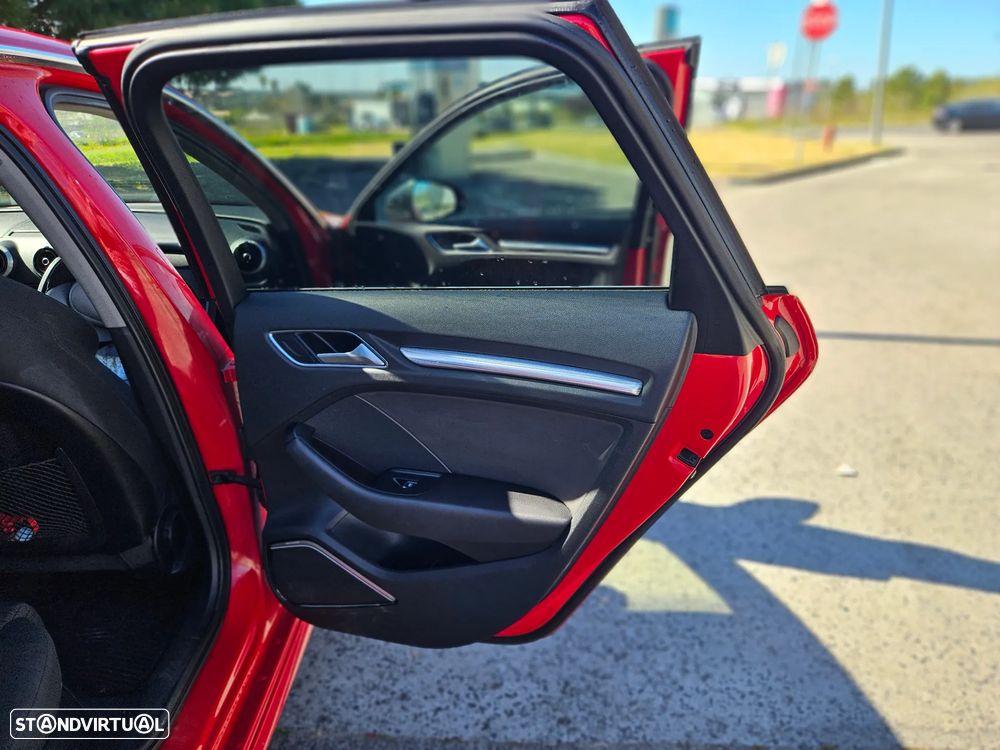 Audi A3 Sportback 2.0 TDI (clean diesel) S tronic S line Sport Pack - 10