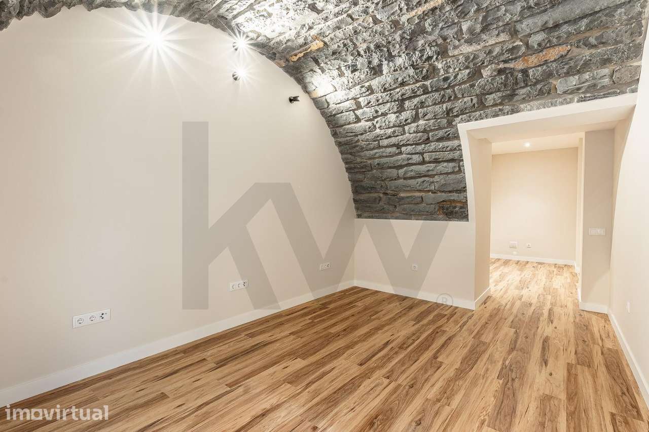 Espaço Comercial para arrendamento no Funchal - Grande imagem: 4/8