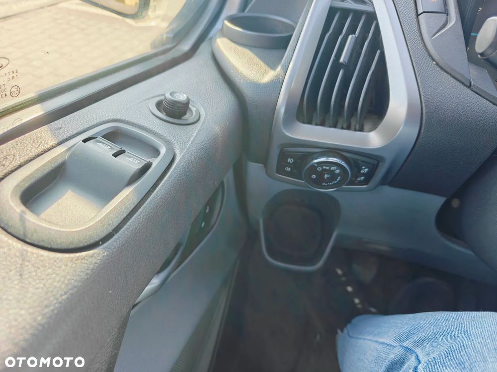 Ford Transit Custom - 24
