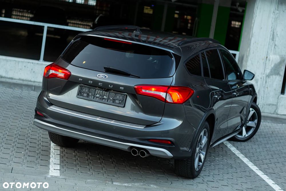 Ford Focus 2.0 EcoBlue Active Business - 18