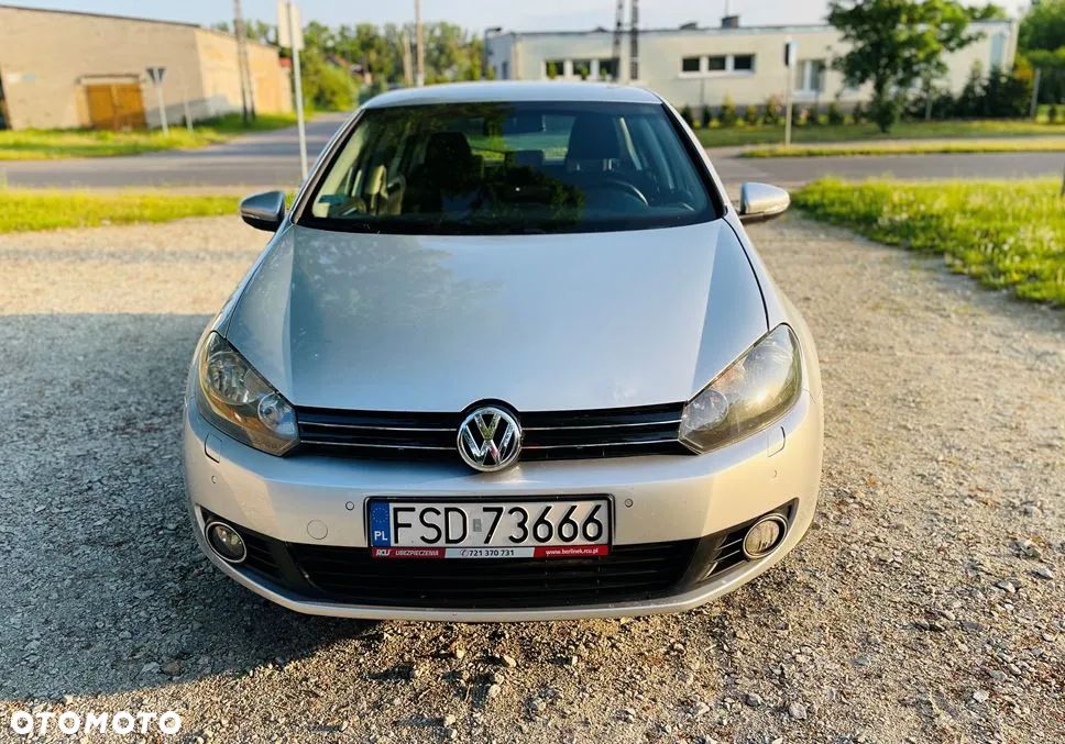 Volkswagen Golf 1.4 TSI Highline - 2