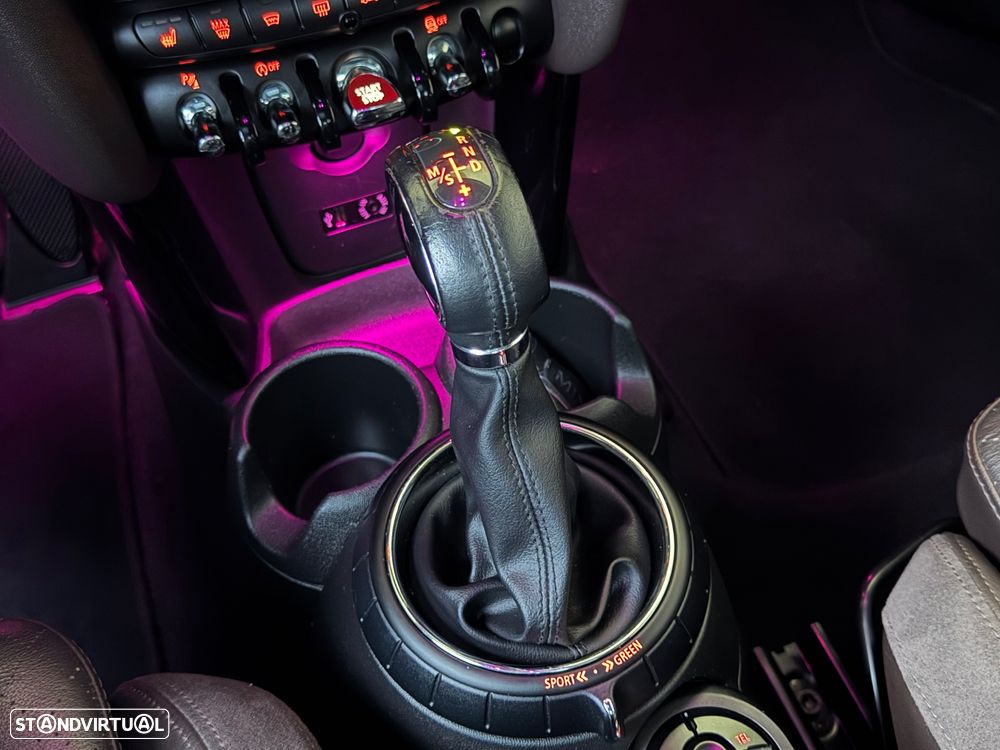 MINI 3 Portas Cooper Aut. - 19