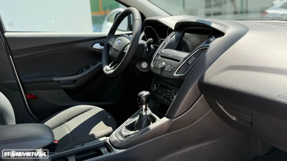 Ford Focus SW 1.5 TDCi Trend ECOnetic - 8