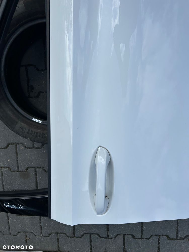 Seat Leon IV drzwi prawy przód LB9A ładne Cupra Sportstourer 2020- - 8
