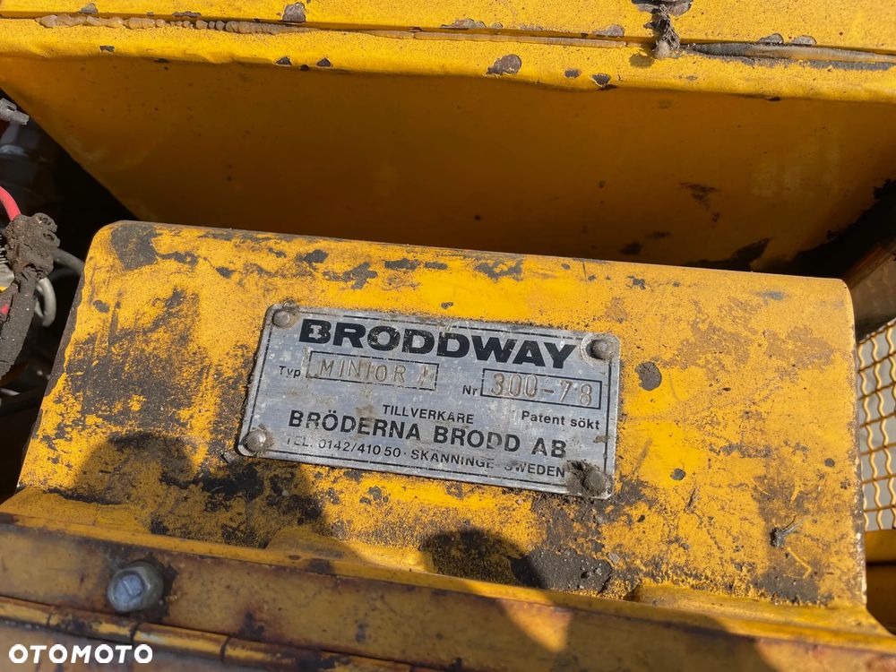 Inny Broddson Minior - 11