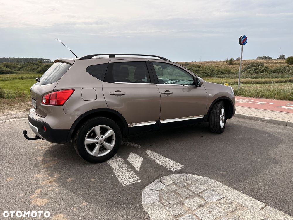 Nissan Qashqai 2.0 4x4 Tekna Premium CVT - 7