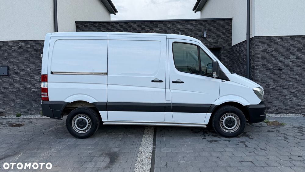 Mercedes-Benz Sprinter - 4