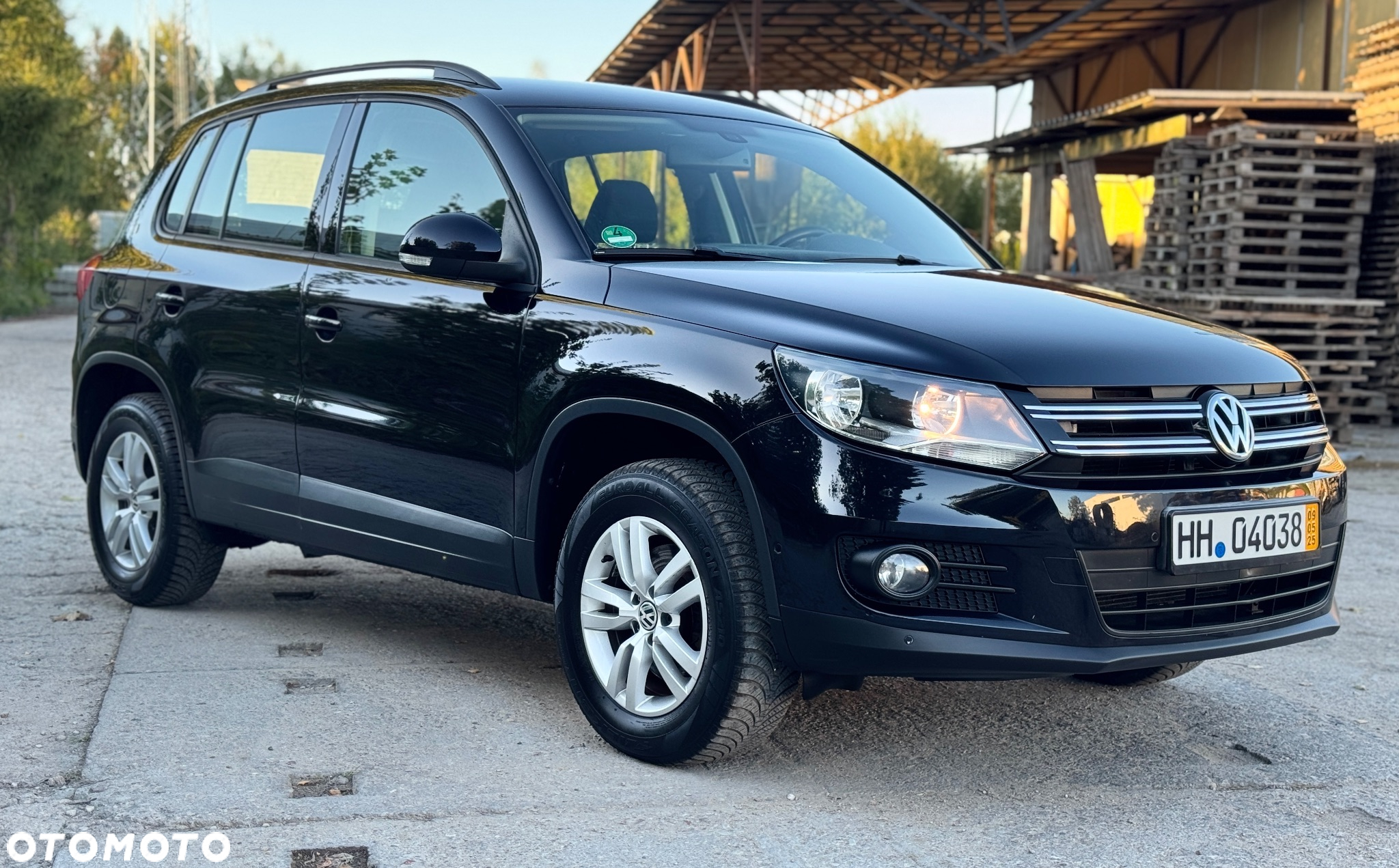 Volkswagen Tiguan - 4